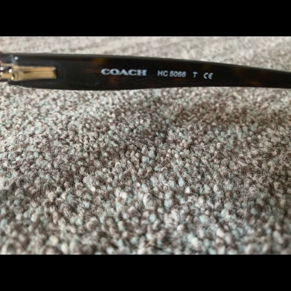 Coach eye glasses - Picture 3 of 4